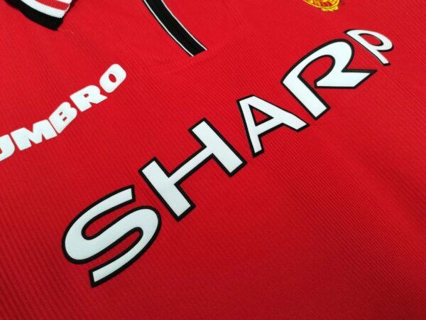98-99 Manchester United Home Retro Jersey - Image 3