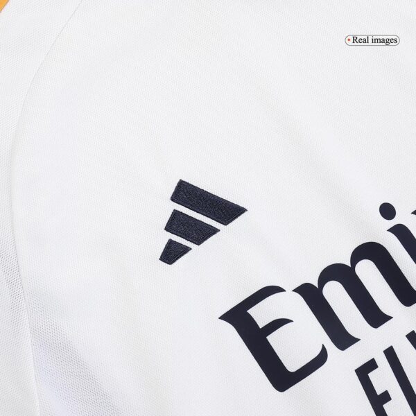 Real Madrid VINI JR. #7 Home Jersey 2023/24 - Image 8