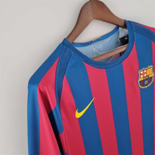 Barcelona 05/06 Home - Image 5