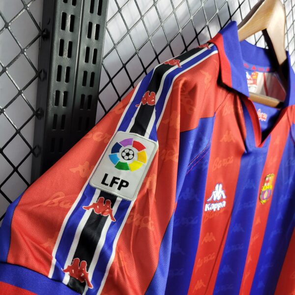 Barcelona 95/96 Home - Image 4
