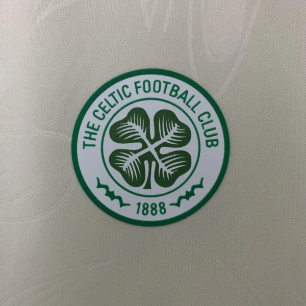 Celtic Special Fans Kit 25-26 - Image 4