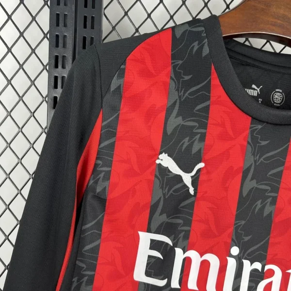 AC Milan Home Long Sleeve Fans Kit 25-26 - Image 4
