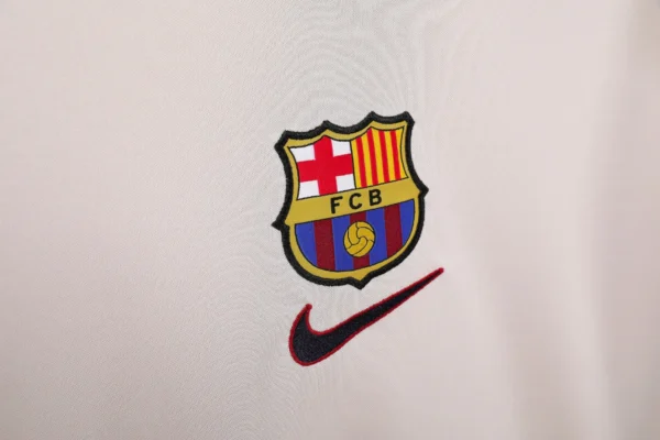 Barcelona Away Kit Retro 98-99 - Image 4