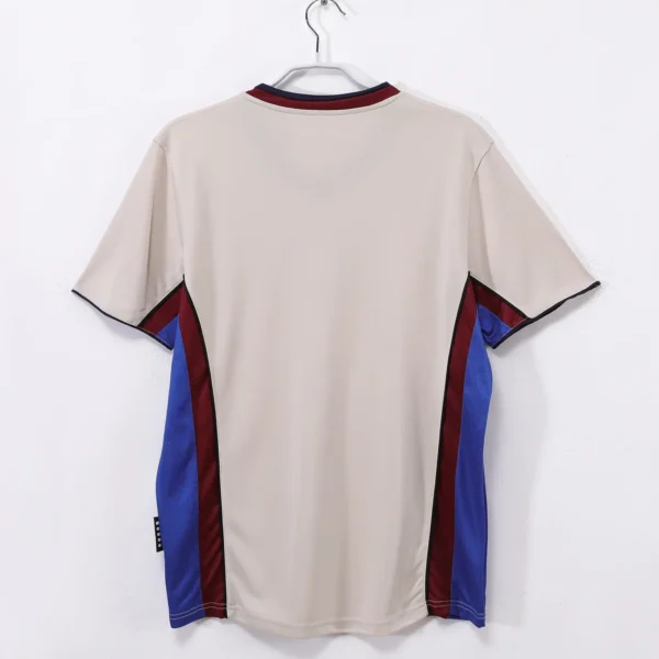 Barcelona Away Kit Retro 98-99 - Image 2