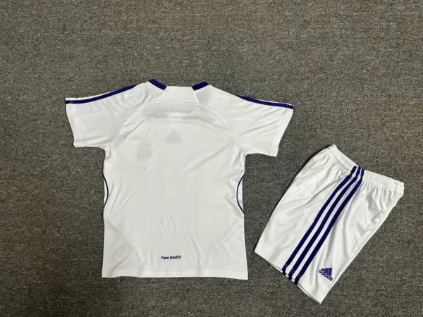 07-08 Real Madrid Home Kids Kit - Image 2
