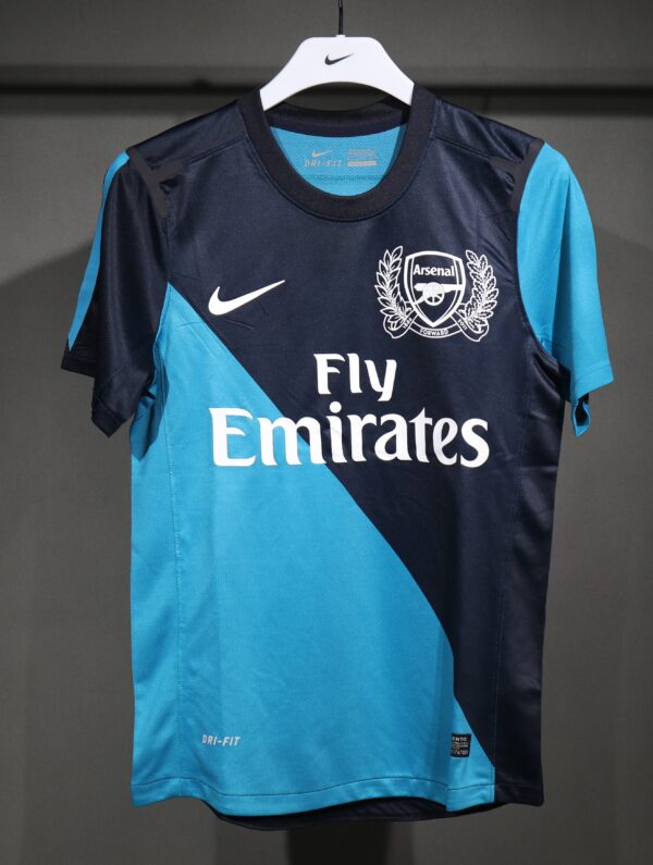 11-12 Arsenal Away Kit Retro