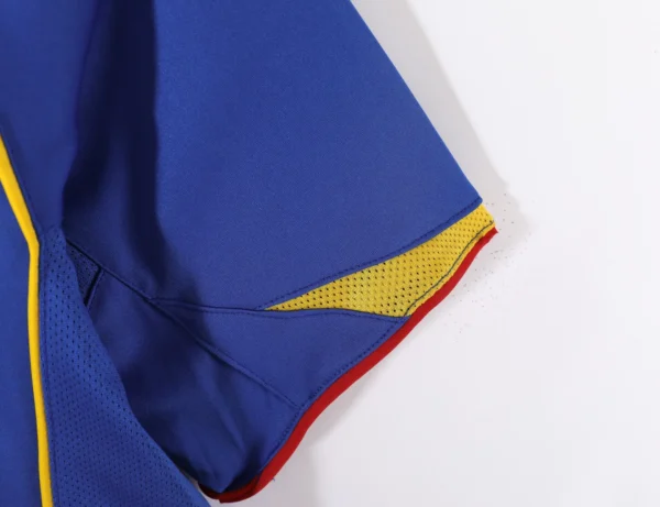 Arsenal Away Kit Retro 04-05 - Image 7