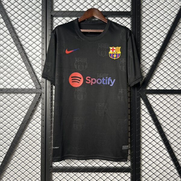 25-26 Barcelona Speical