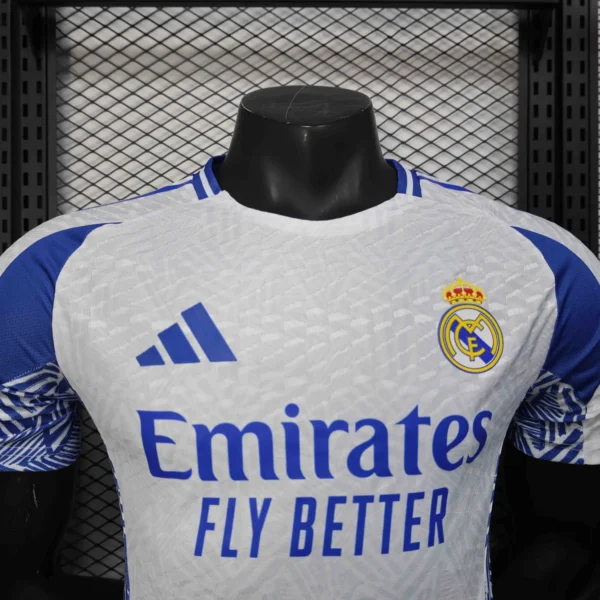 Real Madrid Special Kit 25-26 - Image 2