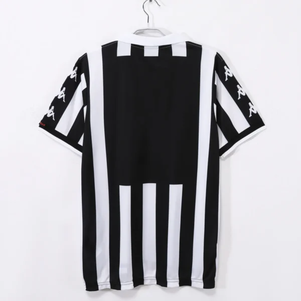 Juventus Home Kit Retro 99-00 - Image 4