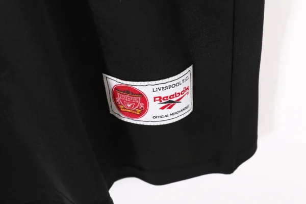 Liverpool Black Kit Retro 96-97 - Image 8