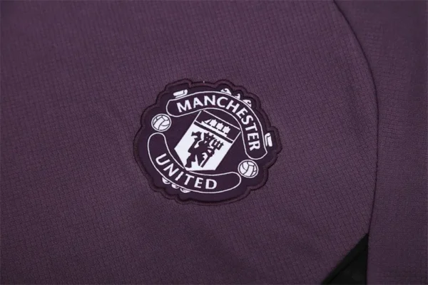 25-26 Manchester United Short Sleeve Training Suit - Image 8
