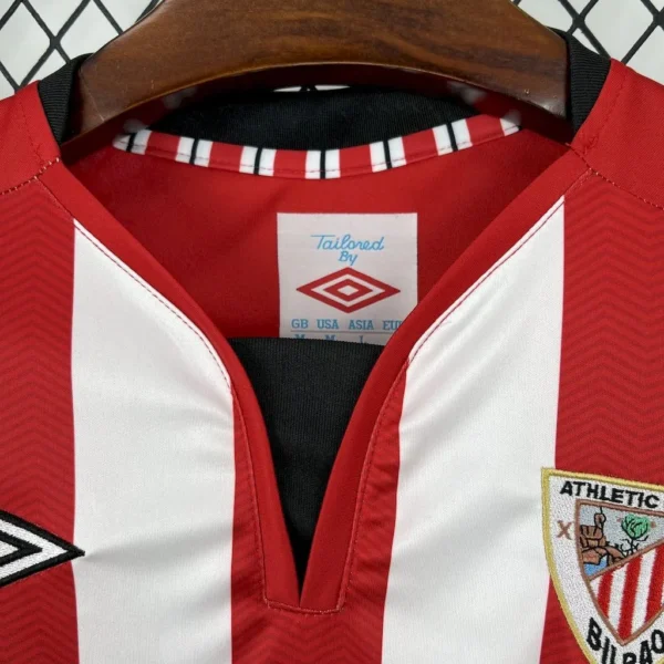 Athletic Bilbao Home Kit Retro 11-12 - Image 5