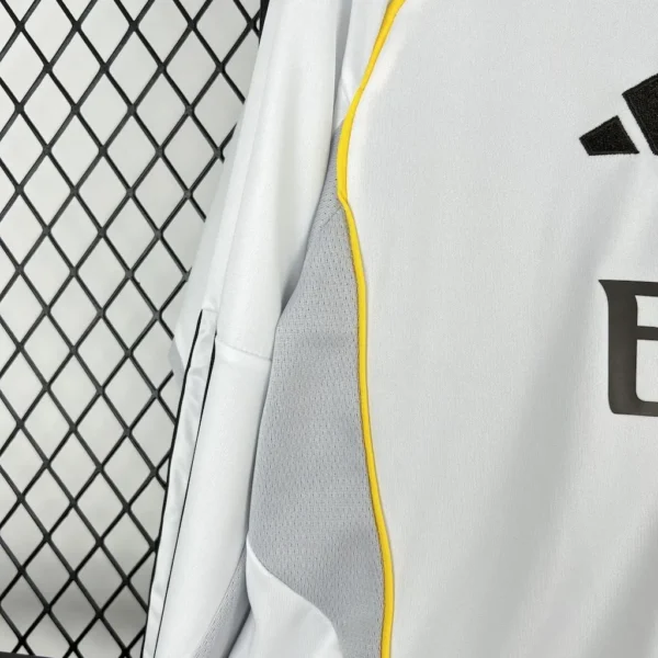 Real Madrid Home Long Sleeve Fans Kit 25-26 - Image 6
