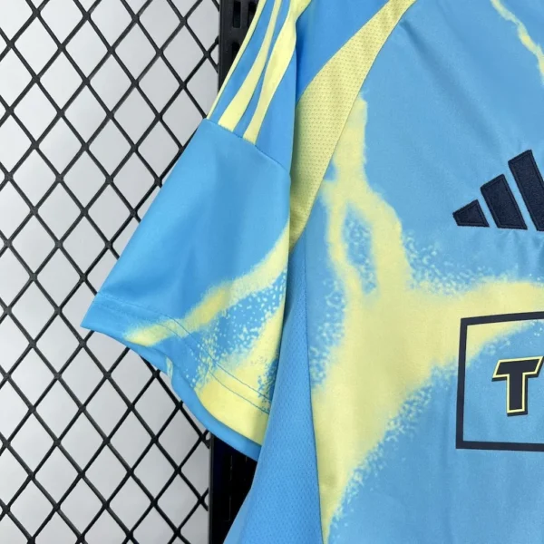Philadelphia Union Away Fans Kit 25-26 - Image 4