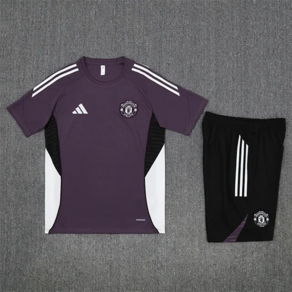 25-26 Manchester United Short Sleeve Training Suit - Image 3