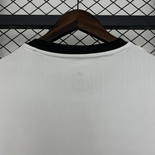 Colo Colo 100 Years Kit White 25-26 - Image 5
