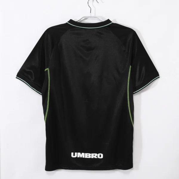 Manchester United Third Kit Retro 98-99 - Image 2