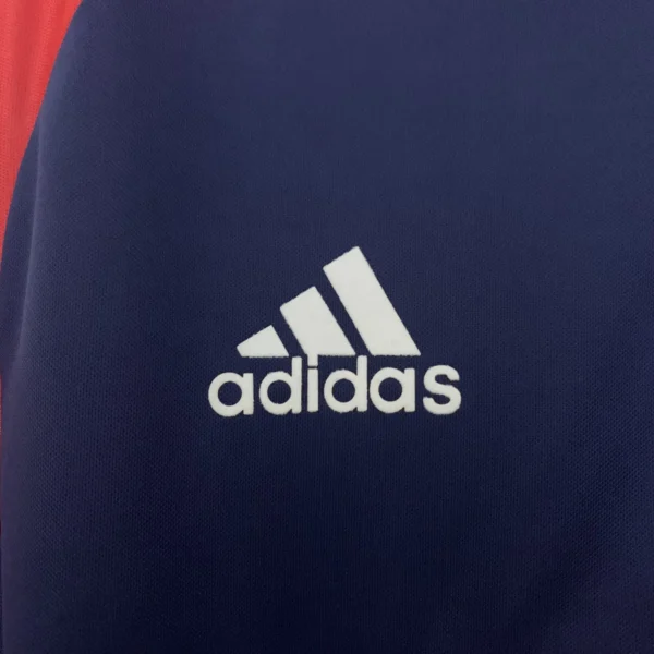 University of Chile Home Kit Retro 01-02 - Image 4