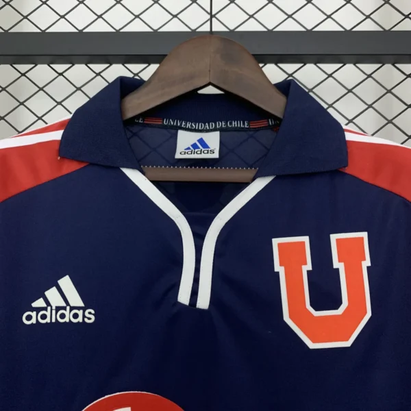 University of Chile Home Kit Retro 01-02 - Image 8