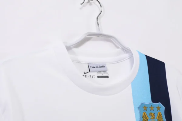 Manchester City Third Away Kit Retro 13-14 - Image 3