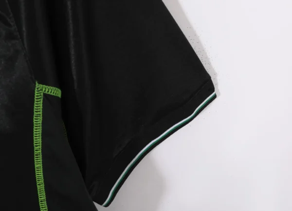 Manchester United Third Kit Retro 98-99 - Image 6