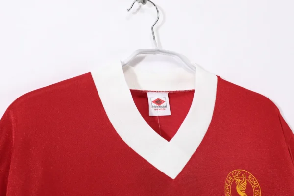 Liverpool Home Kit Retro 76-77 - Image 3