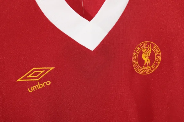Liverpool Home Kit Retro 76-77 - Image 4