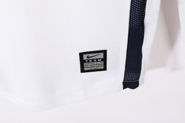 Manchester United Champions League away white Long Sleeve 08-09 - Image 3