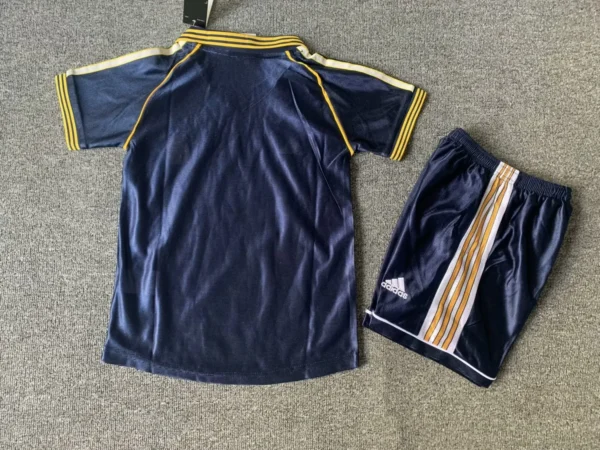98-00 Real Madrid Away Kids Kit - Image 2
