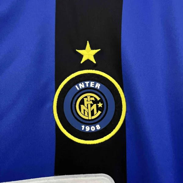 Inter Milan Home Kit Retro 02-03 - Image 3