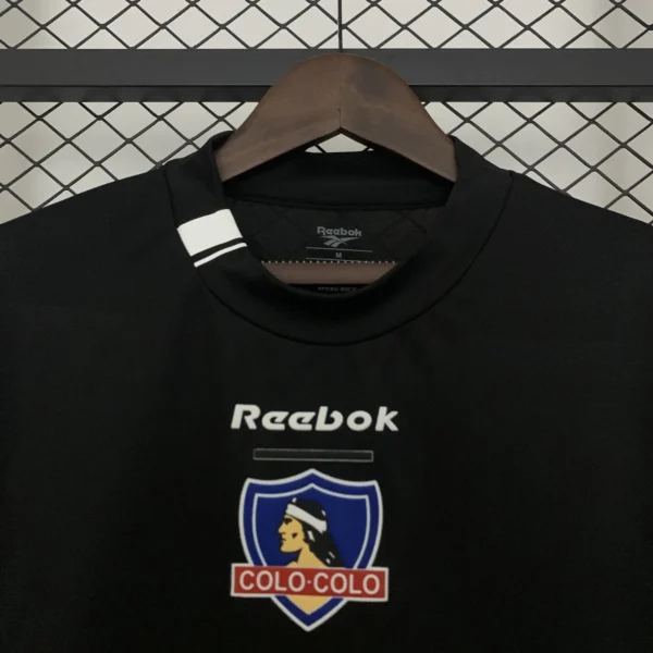 Colo Colo Away Kit Retro 2004 - Image 7