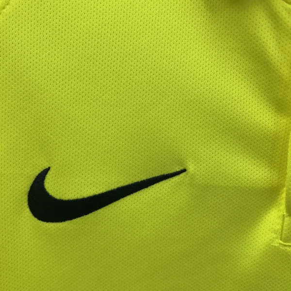 Barcelona Third Kit Retro 14-15 - Image 5