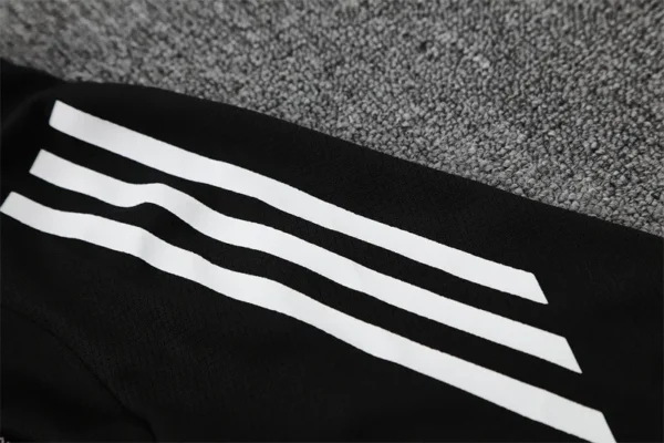 25-26 Miami Short Sleeve Training Suit - Image 16