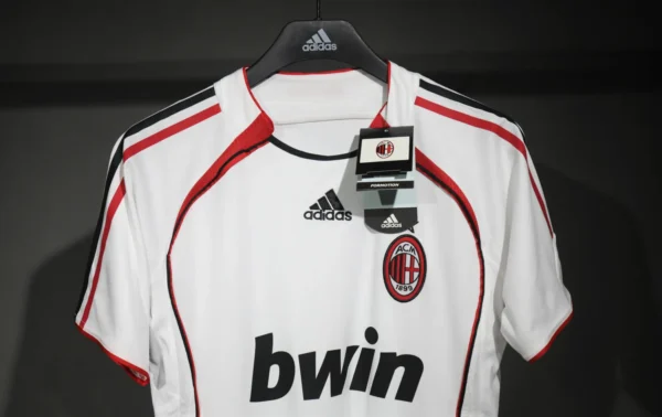 AC Milan Away Kit Retro 06-07 - Image 2