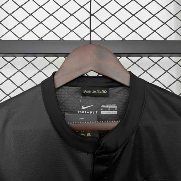 Manchester City Away Kit Retro 13-14 - Image 6