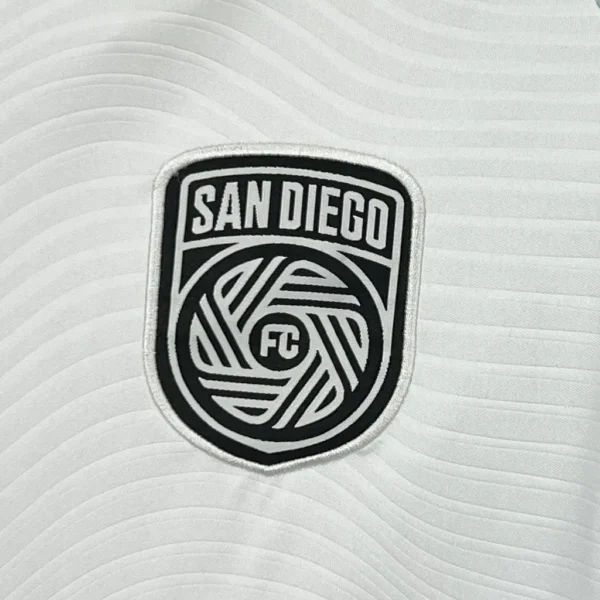San Diego Away Fans Kit 25-26 - Image 4