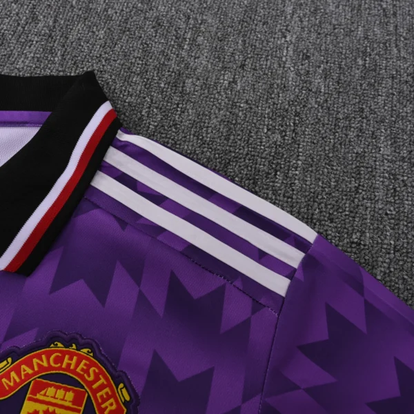 Manchester United Purple Polo Kit 25-26 - Image 6