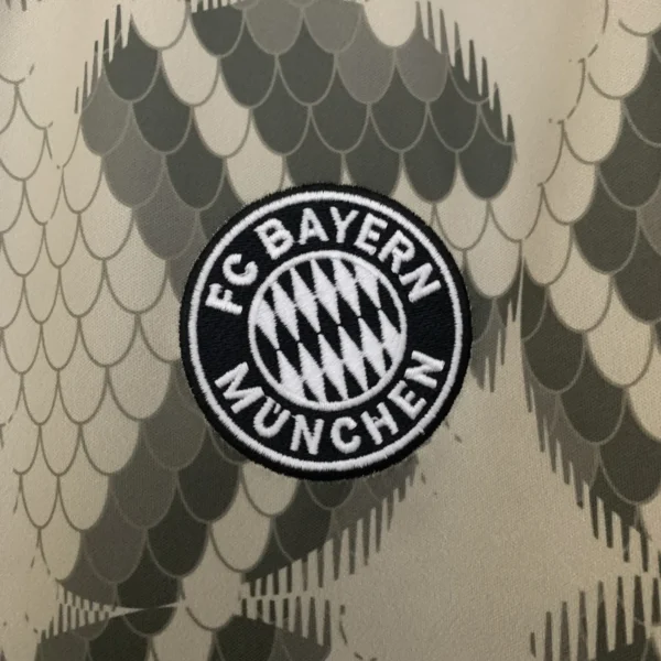 Bayern Munich Special Fans Kit 25-26 - Image 4