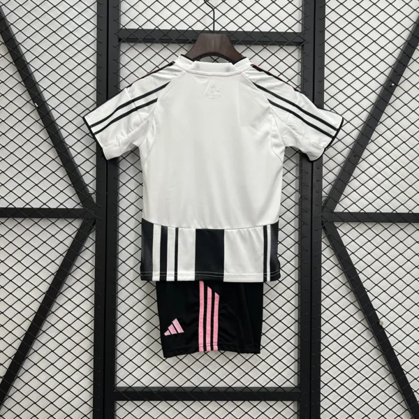 Juventus Home kids kit 25-26 - Image 2