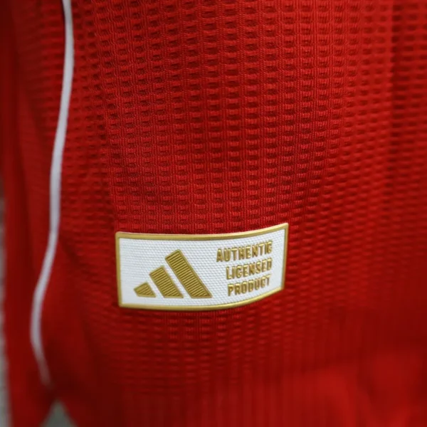 Liverpool Home Kit 25-26 - Image 4