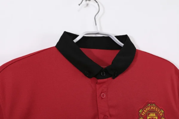 Manchester United Home Kit Retro 13-14 - Image 2
