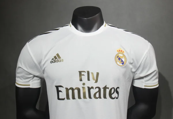 Real Madrid Home Kit Retro 19-20 - Image 2