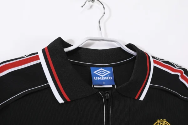 Manchester United Black Long Sleeve Kit Retro 98-99 - Image 6