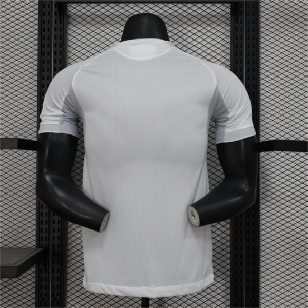 Real Madrid 25/26 Home