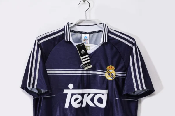 Real Madrid Away Kit Retro 98-99 - Image 3