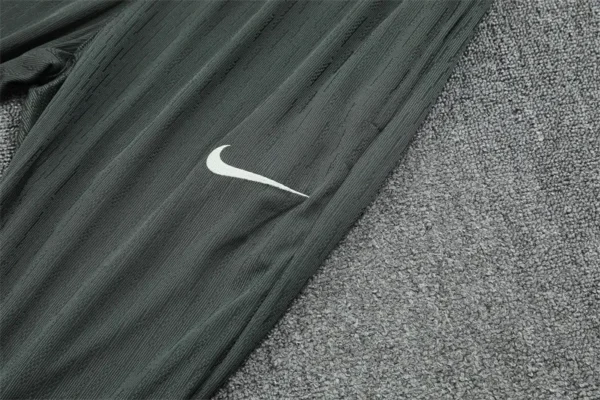 25-26 Chelsea Training Suit - Image 13