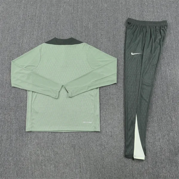 25-26 Chelsea Training Suit - Image 10