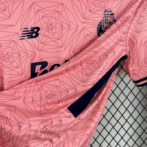 25-26 Porto Away Fans Kit - Image 3