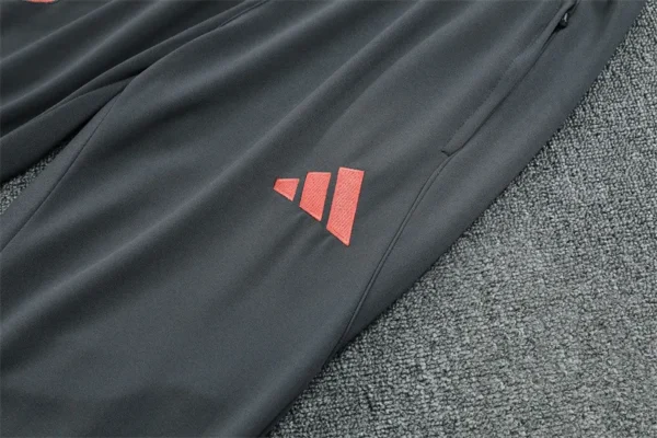 25-26 Bayern Munich Training Suit - Image 14